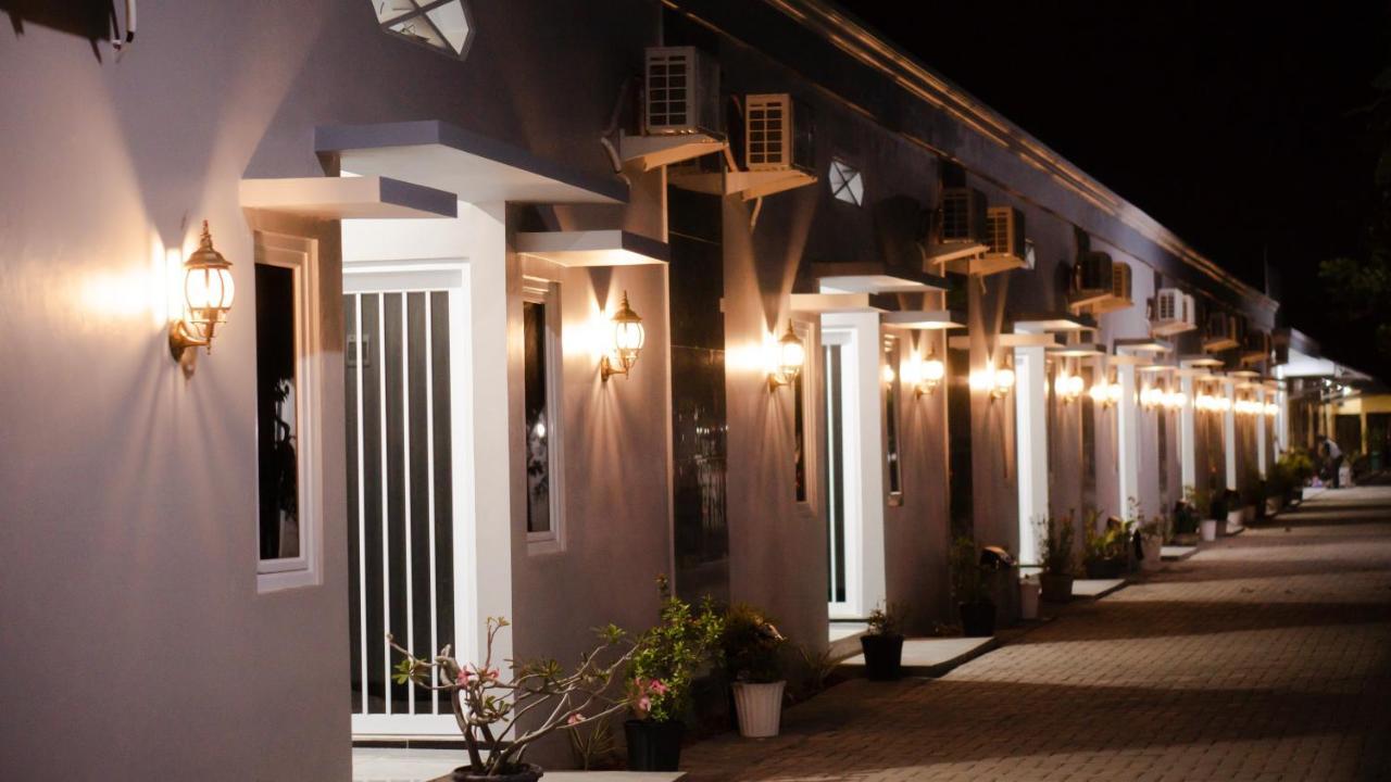 Sitiinggil Guest House Syariah Tegal  Dış mekan fotoğraf